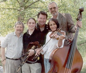Sigean is a Tri-Cities-based traditional Celtic band. Tom Swadley is in the center of the picture.