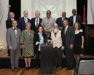 2015 Governor's Arts awards recipients with Governor and First Lady Haslam. (Photo c/o TN State Photography)