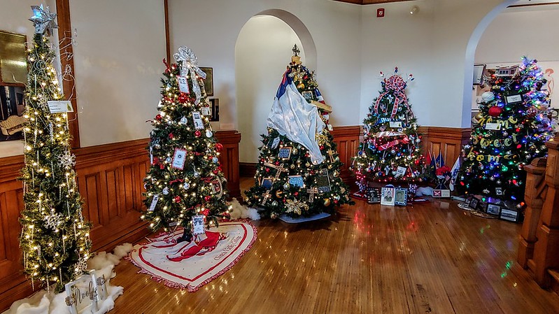 Volunteers from the Southwest Virginia region continue these traditions by decorating holiday trees, mantels, doorways and banisters throughout the Southwest Virginia Museum.